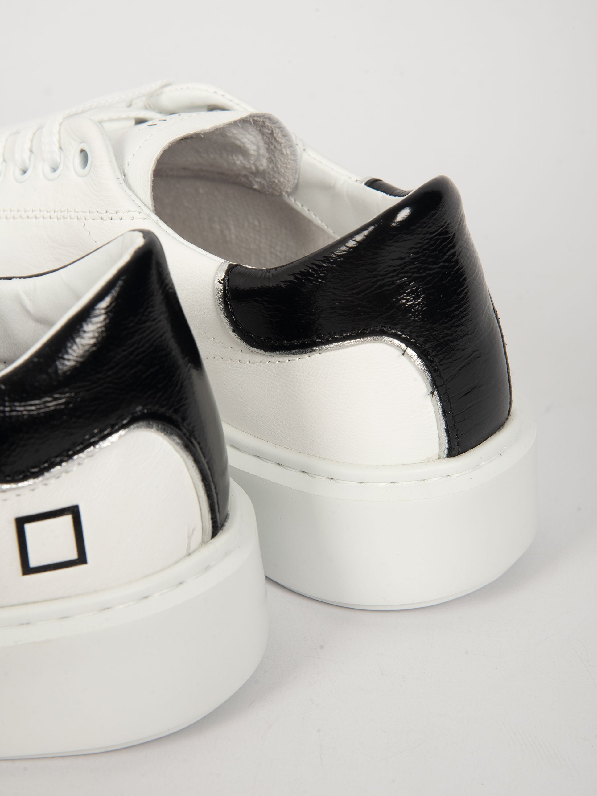 Sneakers 'Sfera Calf' Donna - Bianco/Nero