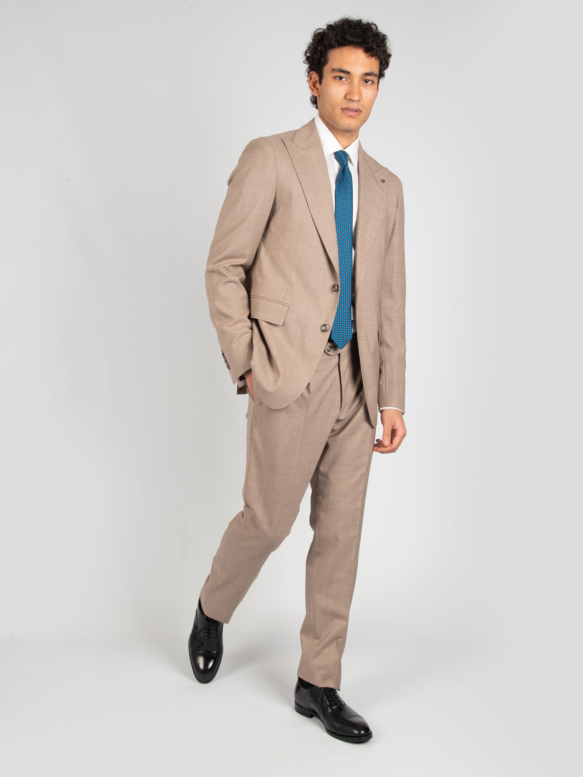 Tagliatore Abito 'Vesuvio' in Lana e Seta Beige – Naldi