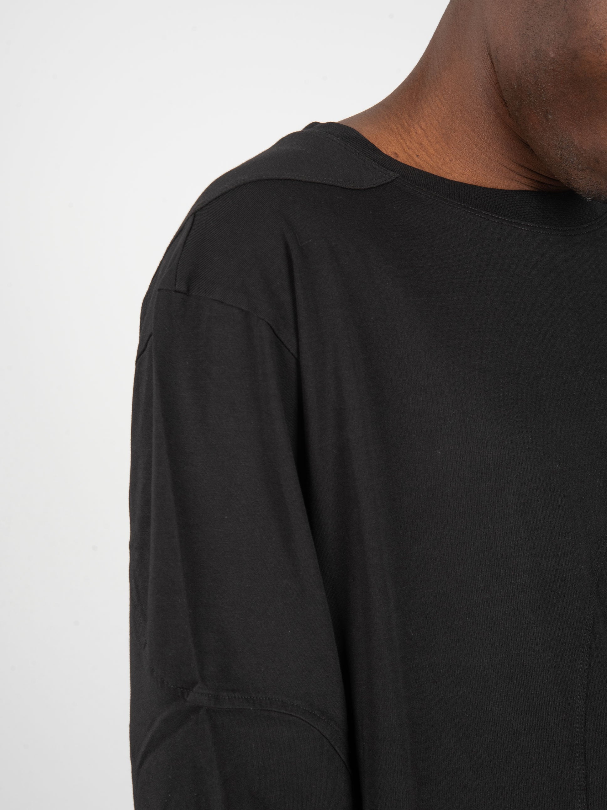 T-shirt Long Sleeve Tee - Black