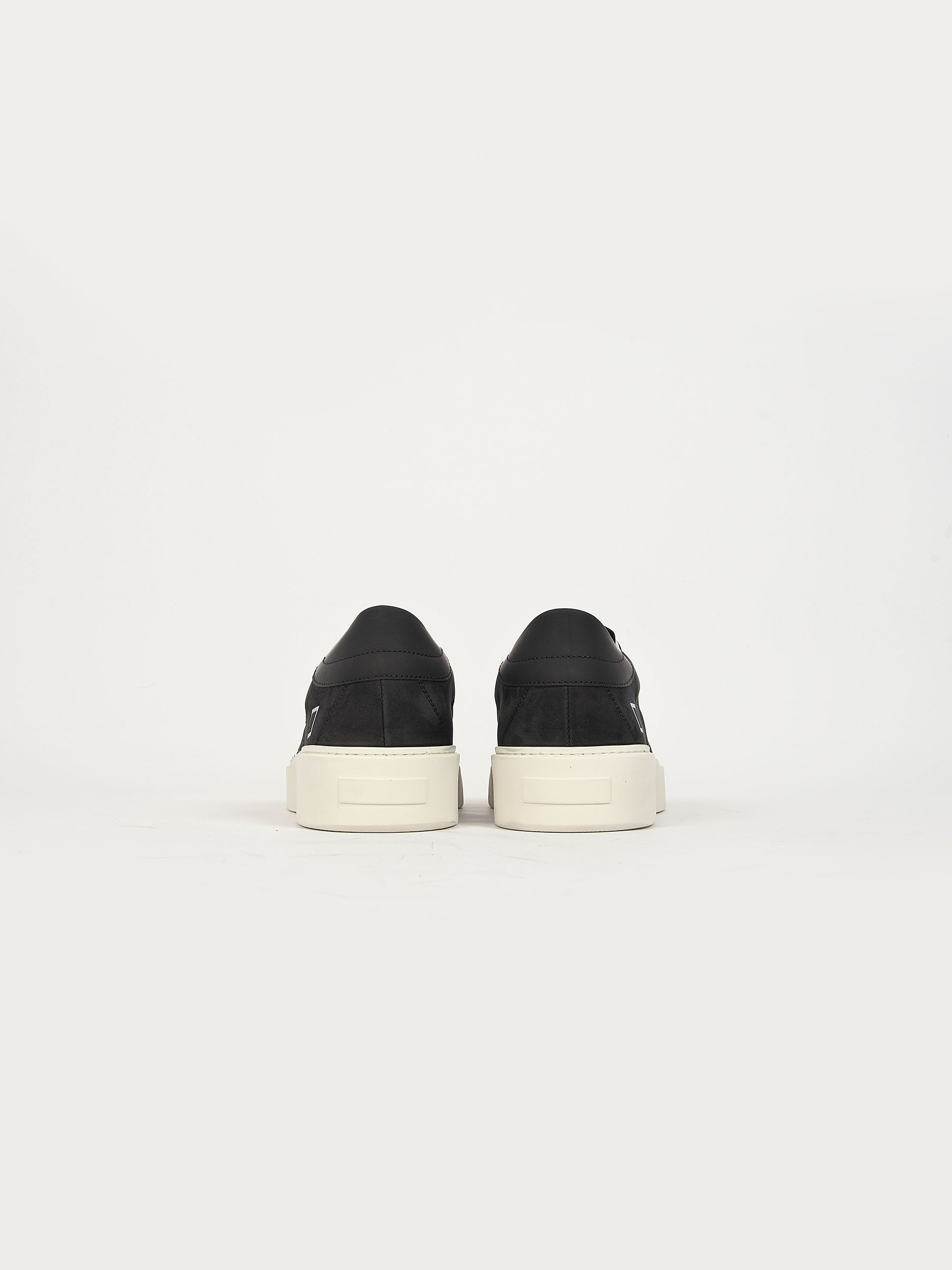 Sneakers Levante Nabuk - Nero